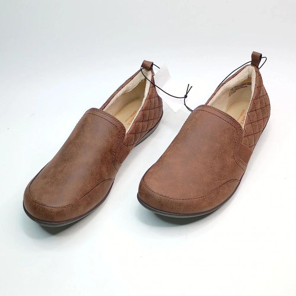 J Sport Lisa Slip On Women Size‎ 11 Brown Quilted Memory Foam Loafer